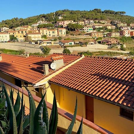 Capoliveri Appartamento Panoramico Con Terrazzo Ngoại thất bức ảnh